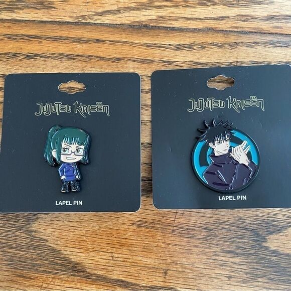 Jujutsu Kaisen Lapel Pin Set of 2 - Picture 1 of 7